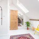 Arty House With Garden In *